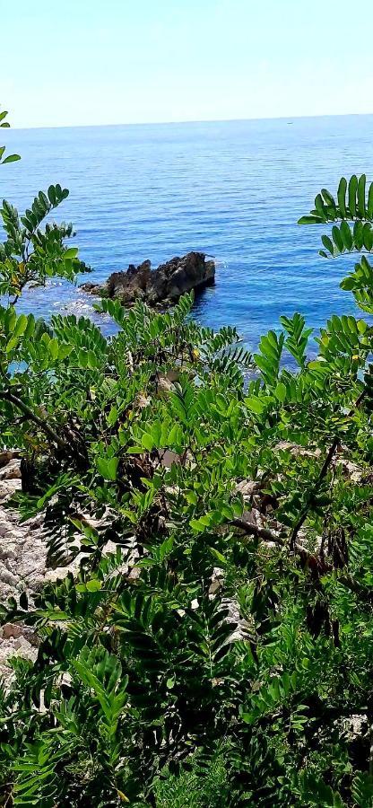 Beleris Rooms Himare Exterior foto