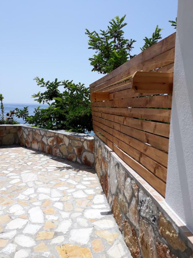 Beleris Rooms Himare Exterior foto