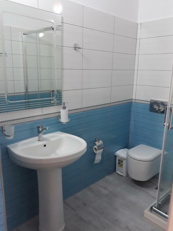 Beleris Rooms Himare Exterior foto