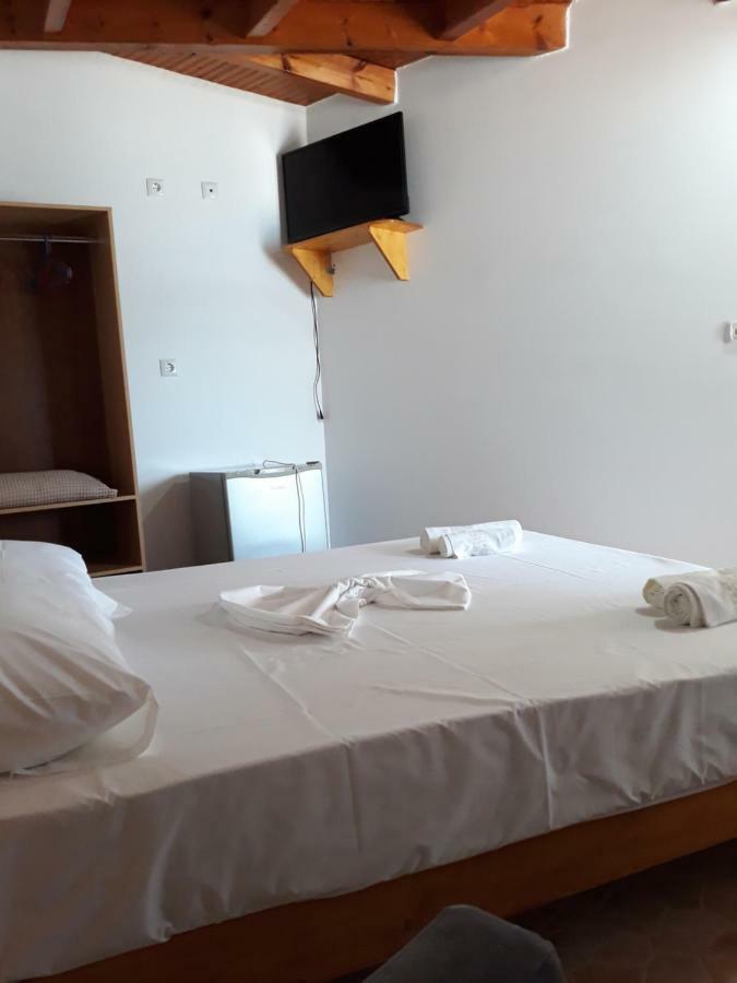 Beleris Rooms Himare Exterior foto